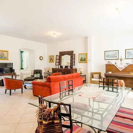 Hébergement de vacances Stone House 